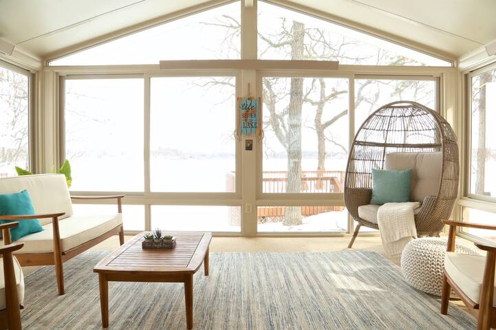 Lakefront Cabin – Sauna – Firepit – Paddleboards