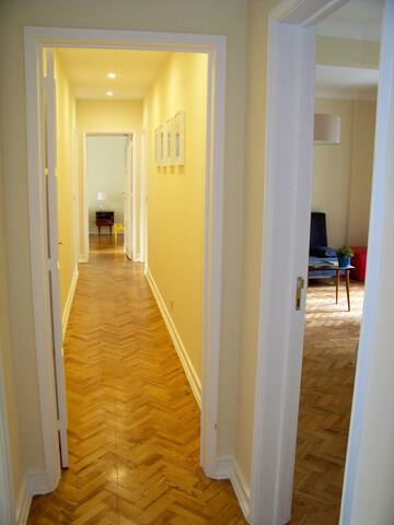 ALMIRANTE 1 gallery image 5