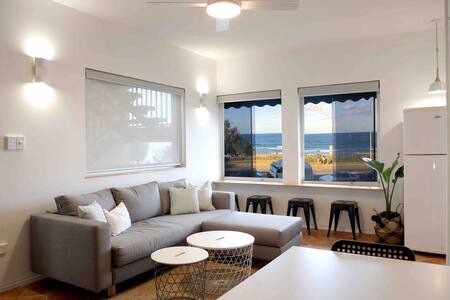 Ocean front at Alex with amazing views