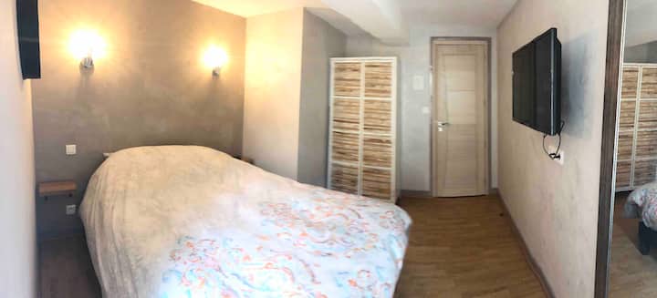 غرفة نوم 1 في الطابق العلوي 