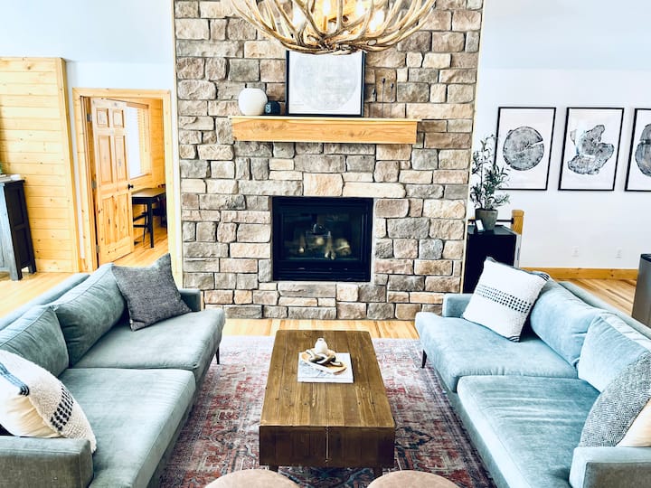 Mtn Views, Fast WiFi, Hot Tub near Fairplay/Breck Cabins for Rent in