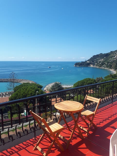 Airbnb con migliori performance: Rifugio Società Semplice (Simple Partnership) (008039-LT-0043) a Ospedaletti