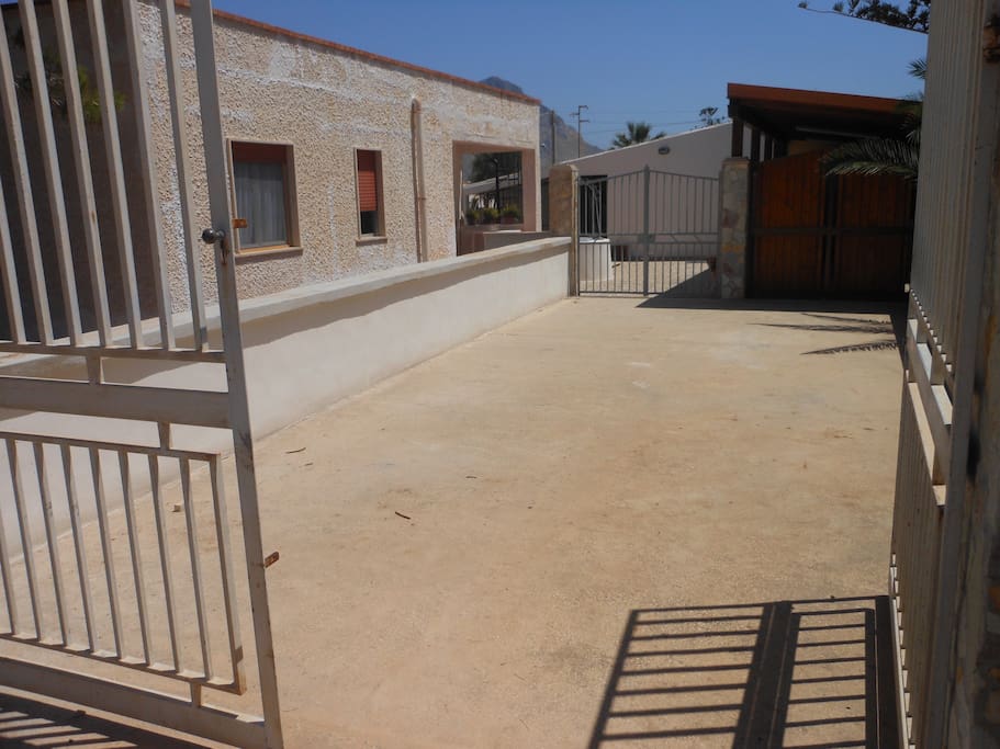 parcheggio privato
