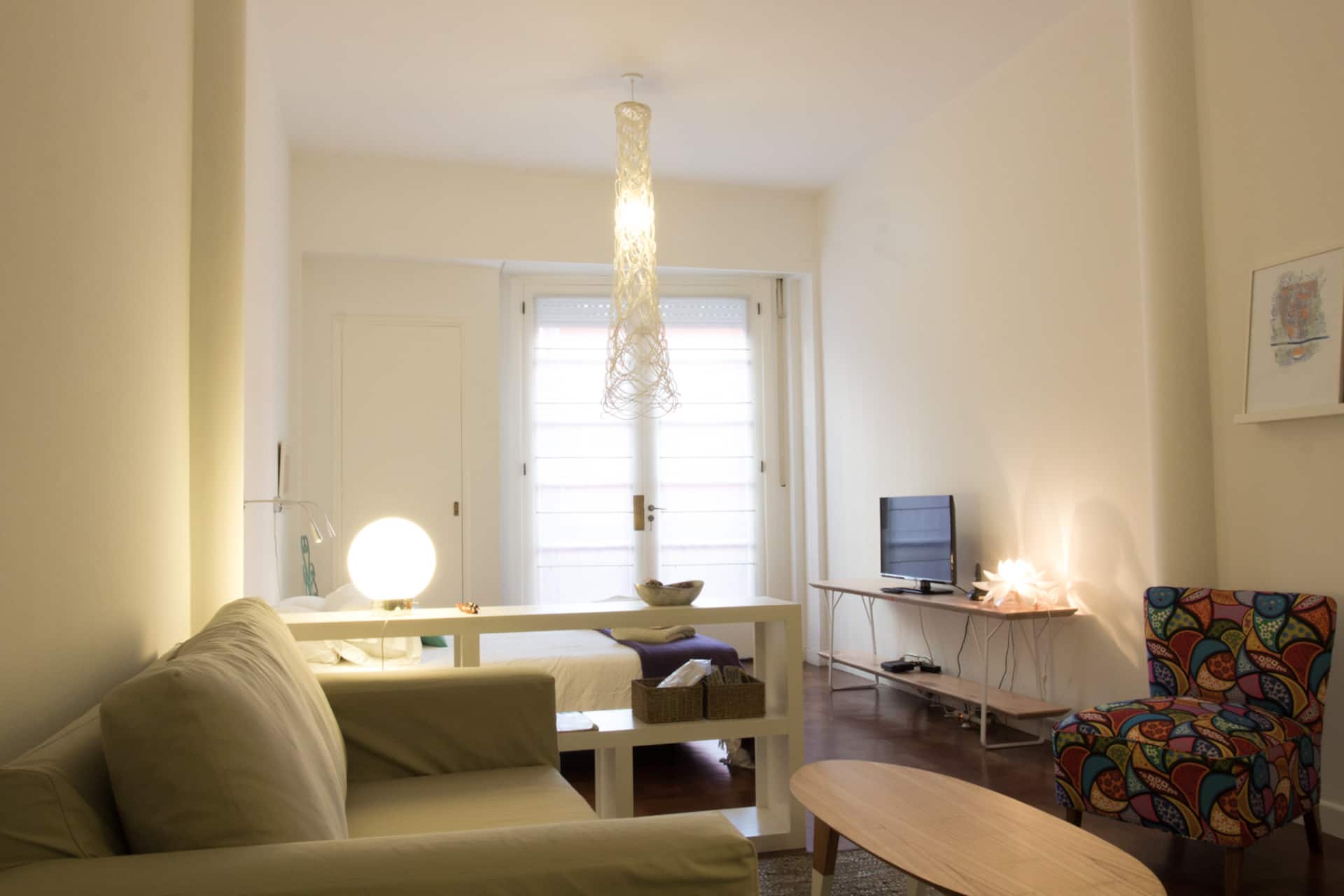 Nice renovated Studio with balcony in Recoleta