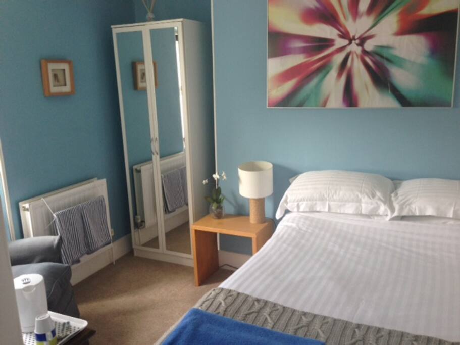 Clean and comfortable, with ample storage space, plus tea and coffee facilities.