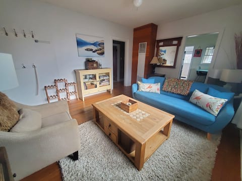 Quiet, Family Friendly Suite Downtown Castlegar