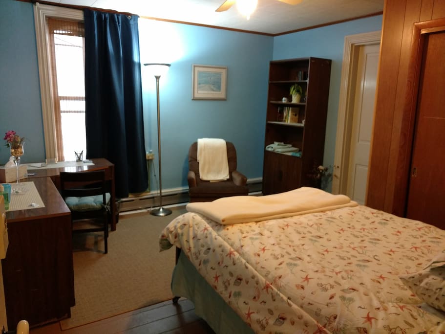 Blue Room with Double Bed