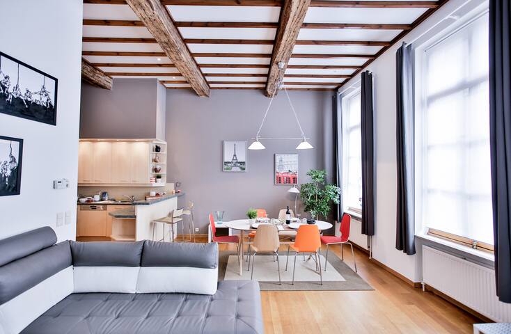 New! cosy and bright@brusselsheart