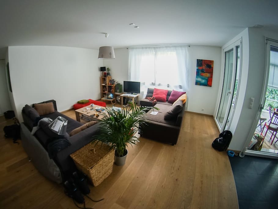 Salon / Leaving room