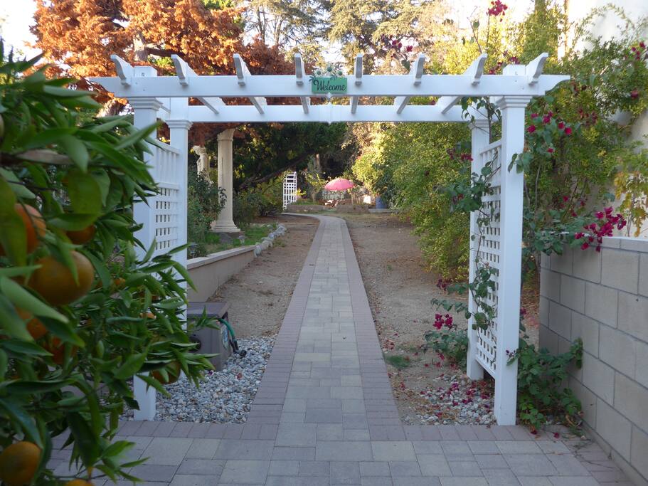 Private Entrance