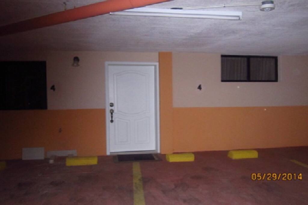 Departamento en subsuelo totalmente independiente