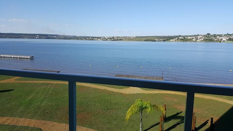 Wonderful apartament in front of Paranoa Lake