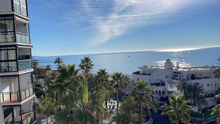 Modern Apartment On The Beach In Marbella. - Ojén