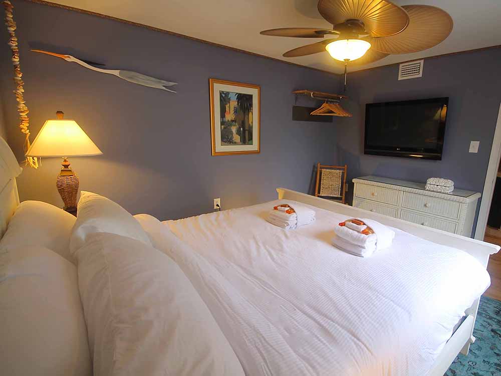 Spálňa 1 s manželskou posteľou King