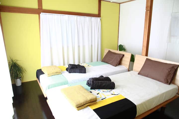 2F Schlafzimmer