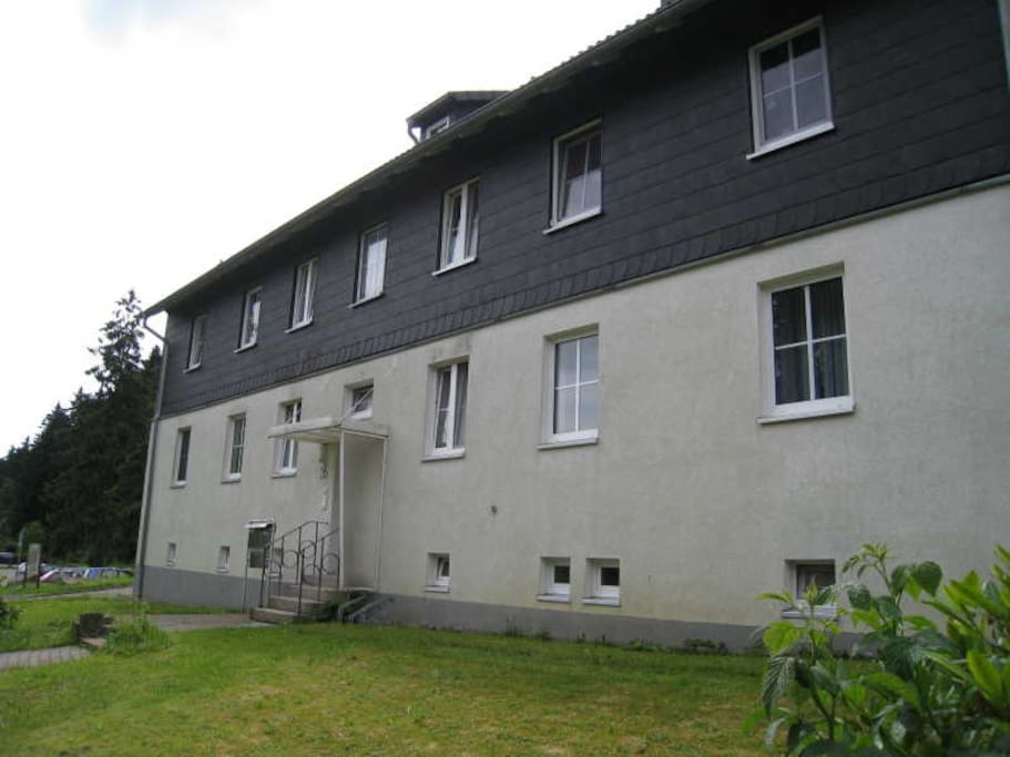 The village has its own bakery and grocery stores, poast office and several nice restaurants. Nearby locations: Shierke, Braunlage, Goslar, Herzberg, Zellerfeld.
