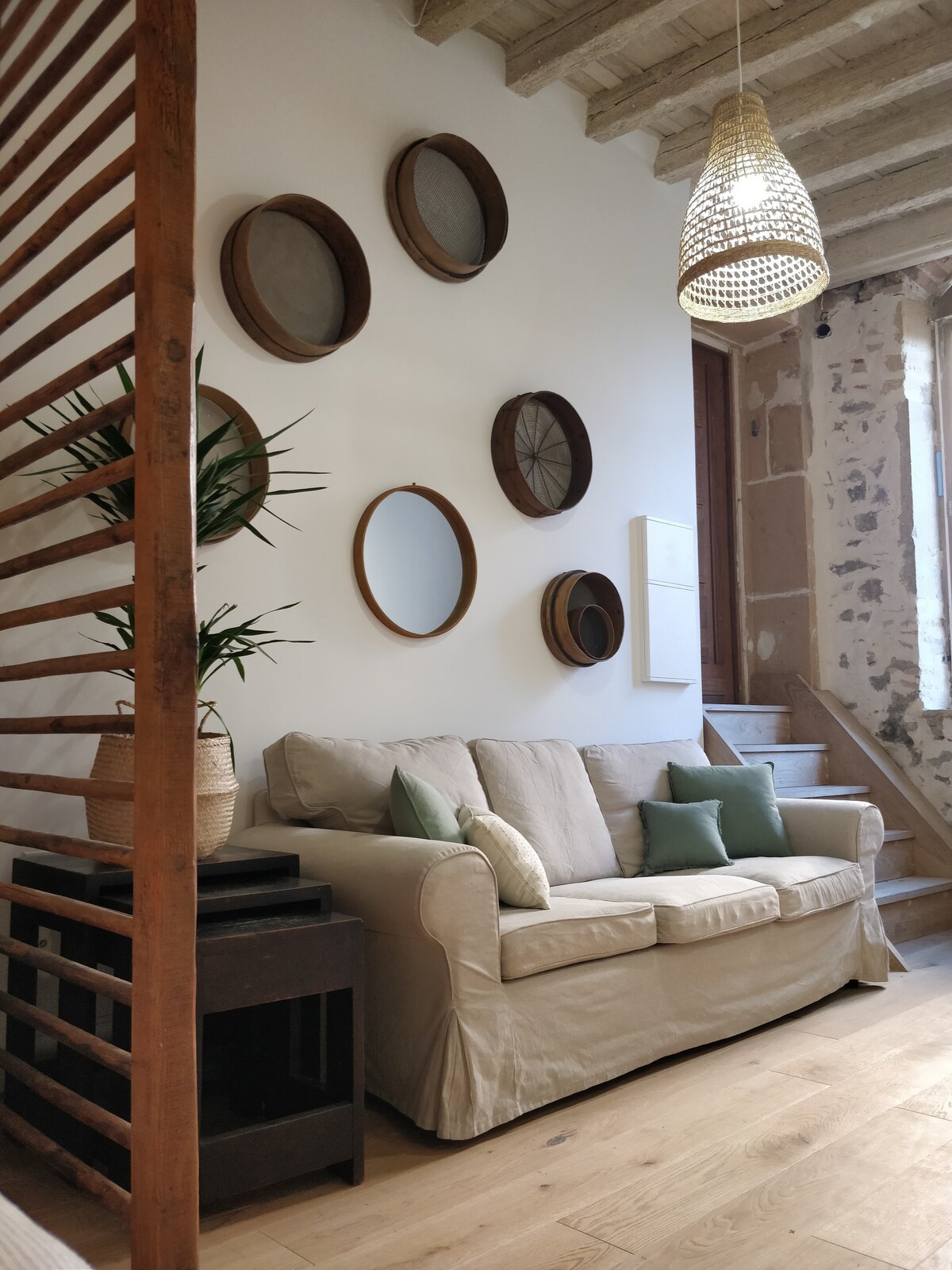 Propriété Airbnb réussie: The Hanging Garden of Old Lyon à Lyon 5e Arrondissement