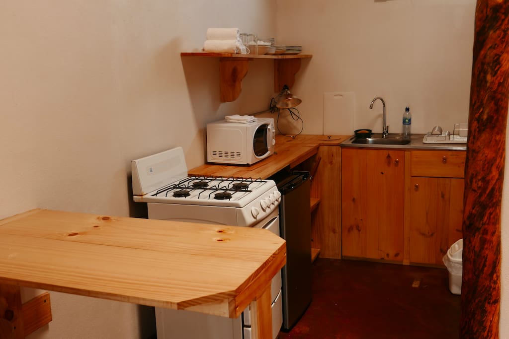 Full Kitchen