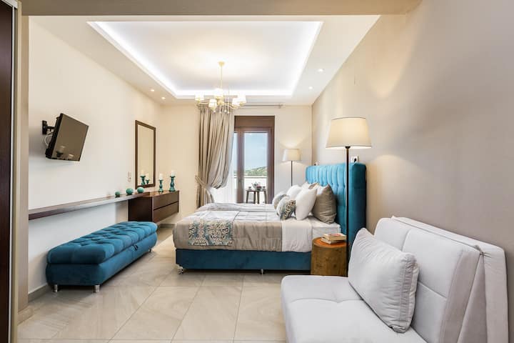 The beautiful interior designed with style and care!