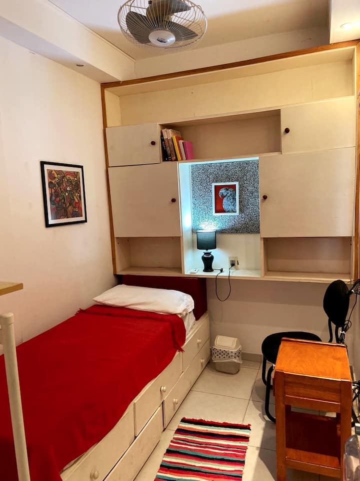 غرفة النوم 2