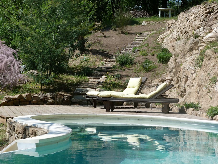 piscine à débordement, solarium