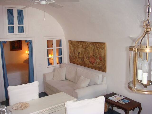 VILLA MATILDE-VOLCANO VIEW gallery image 5