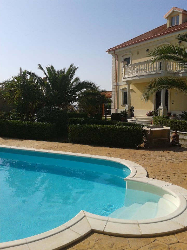 Villa Elisa b&b