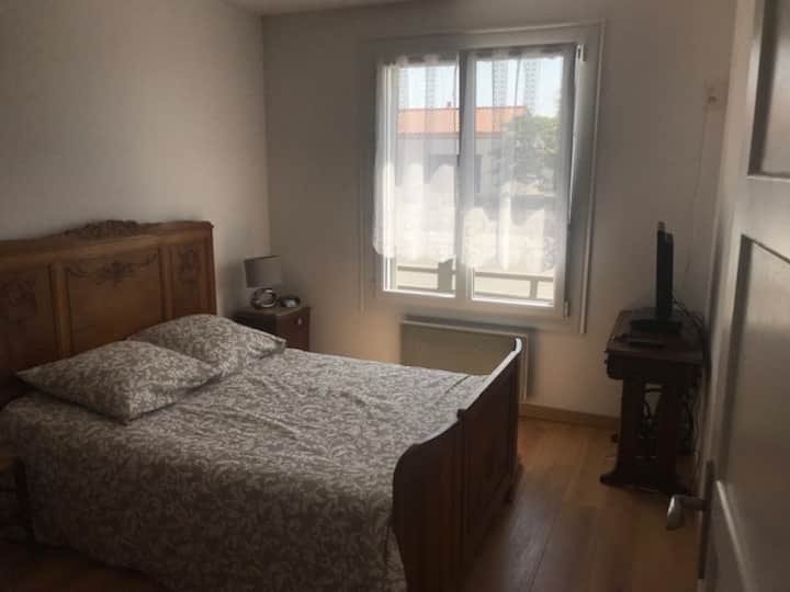 غرفة النوم 2