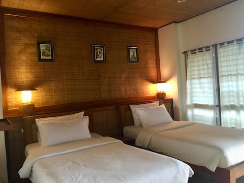 River Pai Thai Twin Cottage