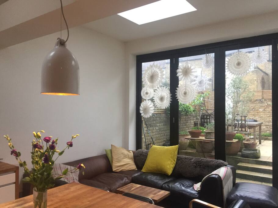 Extension: the lounging area