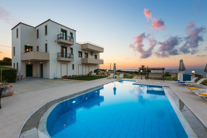 Diamantis Villa, Serene Oasis with SeaViews gallery image 2