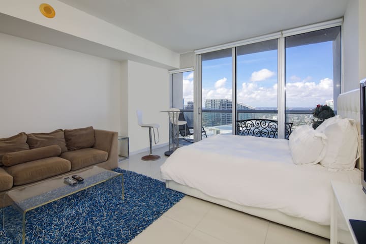 FlashStay managed Airbnb listing 3