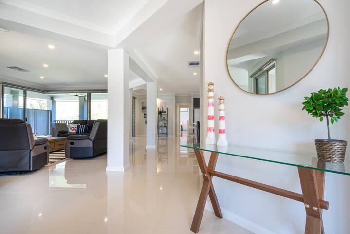 Latitude in Sorrento gallery image 4