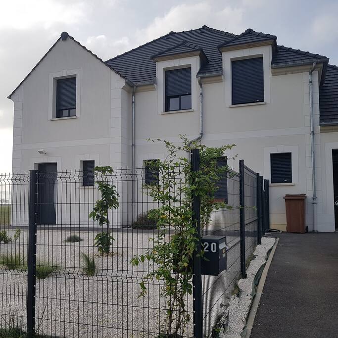 Façade côté rue