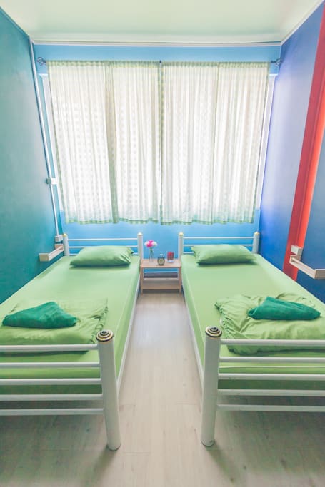 Twin Bed Nacorn hostel Khaosan