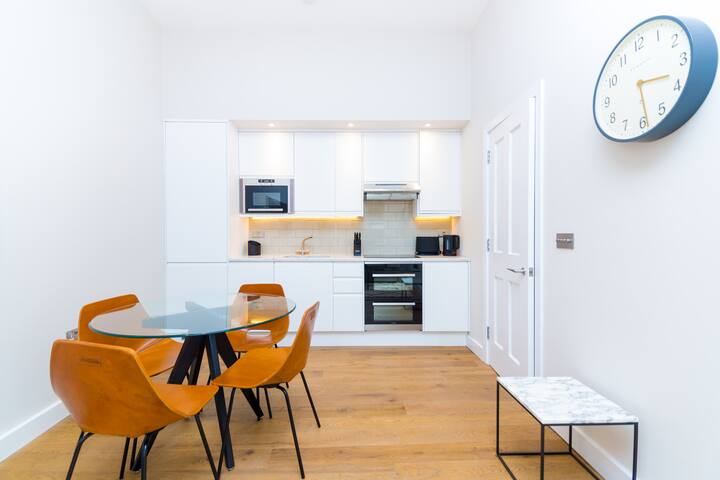 Brand new Duplex apartment situated in Fitzrovia gallery image 3