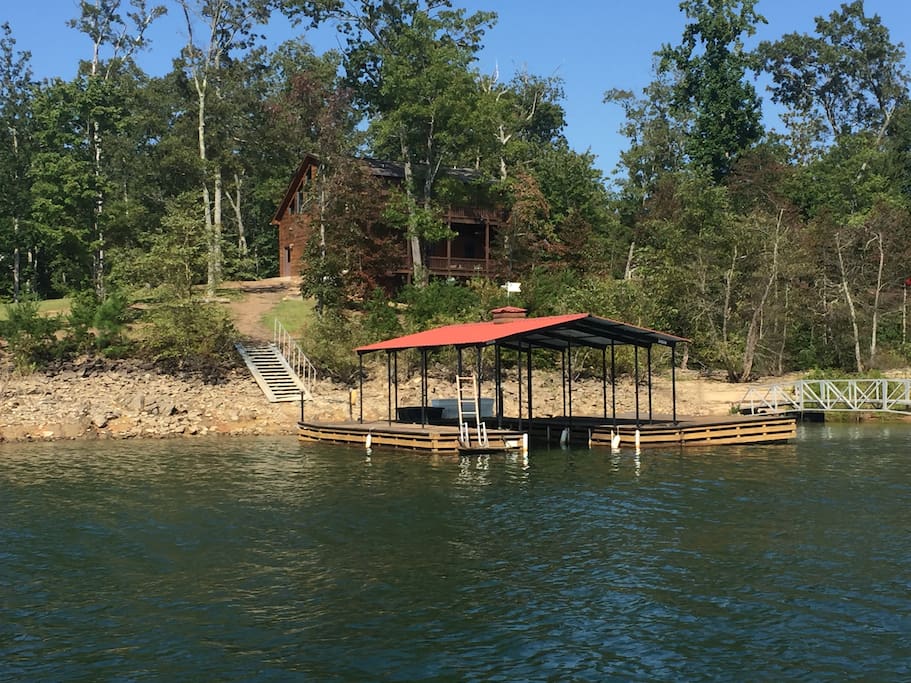 Lookout on Lake Blue Ridge - Cabins for Rent in Blue Ridge ...