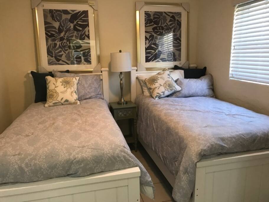 Separate bedroom with two twin beds!