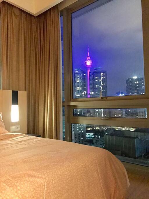 Warm & cosy suite with magnificent KL night view
