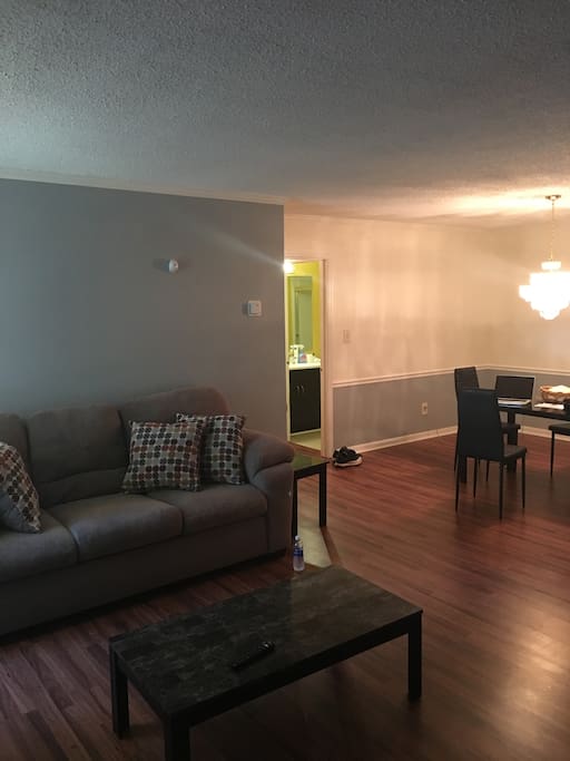 Family/dining room