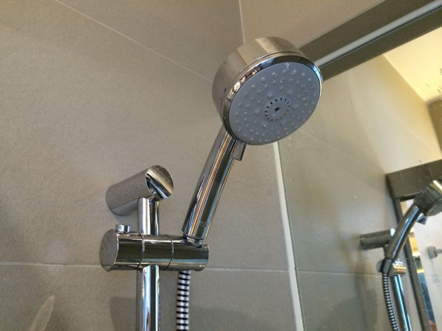 Quality GROHE Shower System