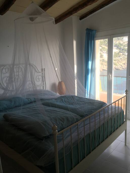 Schlafzimmer mit Meerblick