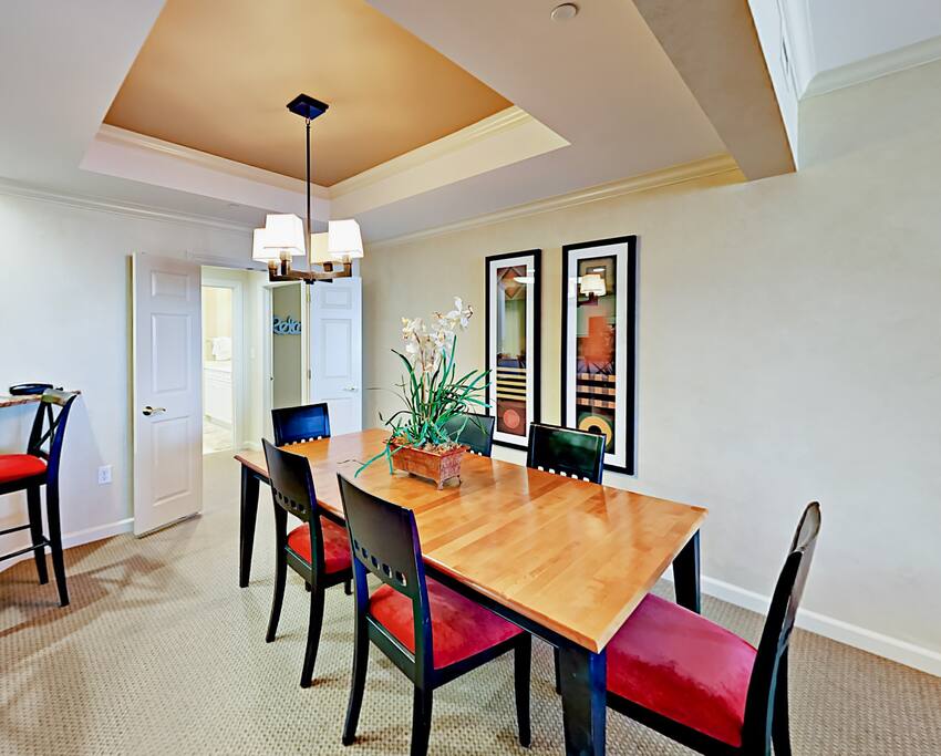 Serve up tasty dishes at the dining table for 6.