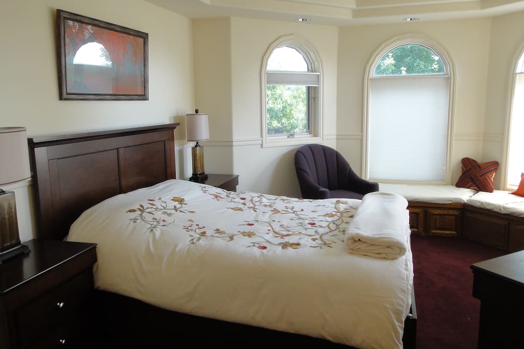 Private bedroom with ensuite bathroom and walk-in closet.