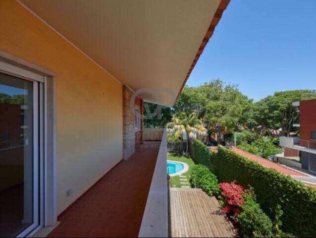 Dream house in the centre of Cascais gallery image 3