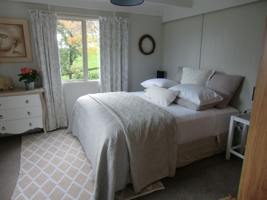 Very comfortable king size bed