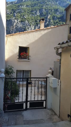 listing_image