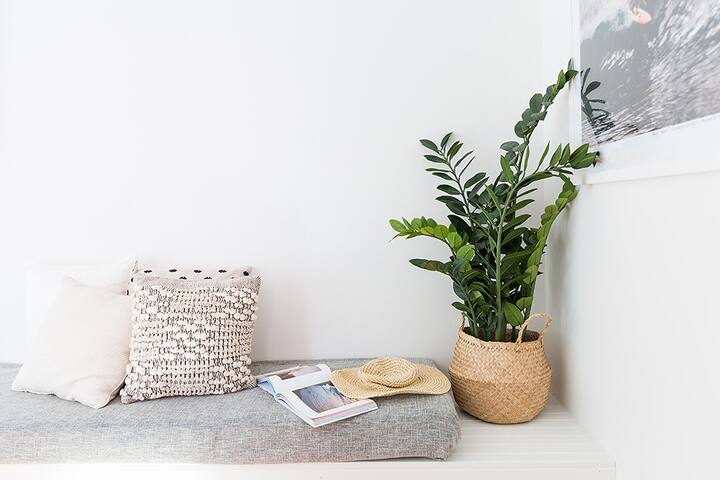 Jet Flamingo: The Beach House gallery image 3