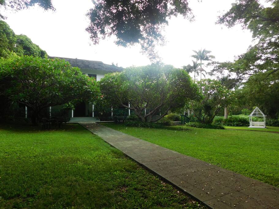 The grounds and gazebo are often used for weddings and family reunions. Photo by William Neal