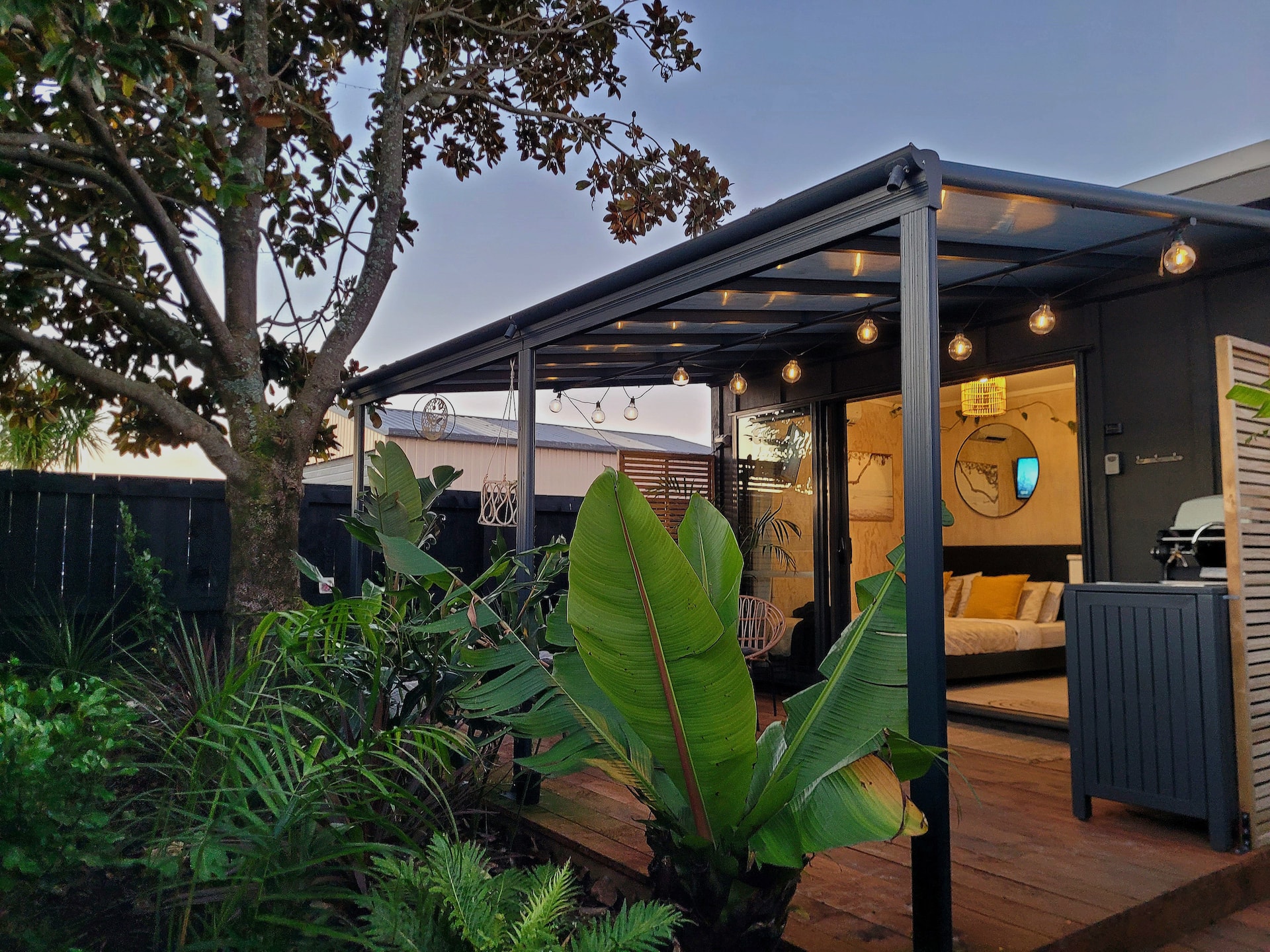 My Little Cabin | Outdoor Bath | Walk 2 Beach/Town